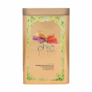 Phia-Organic-Loose-Leaf-Tea-Focus
